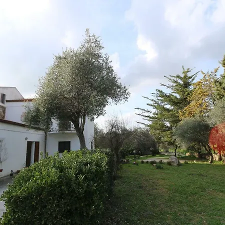La Ginestra Bed & Breakfast *